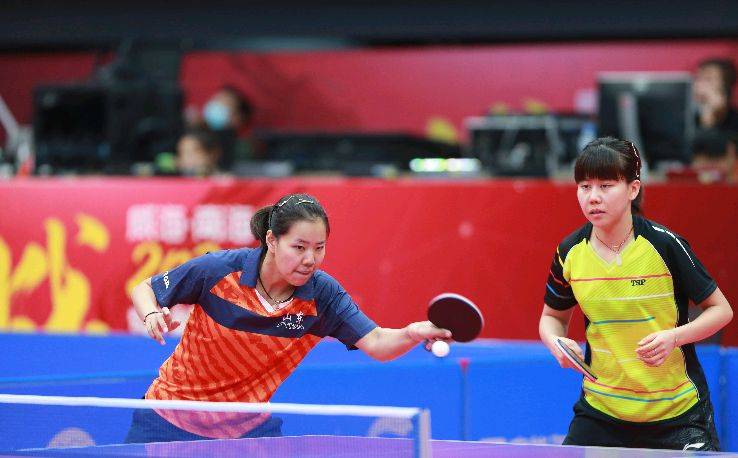 水浇醒了正 水浇醒了正